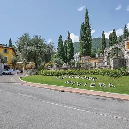 In Piazzetta Apartment Gardone Riviera
